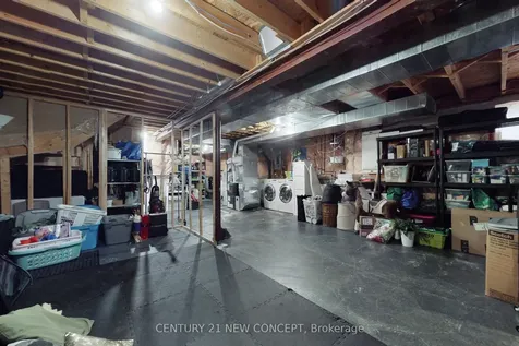 2 Crittenden Drive Georgina ON L4P 4E7