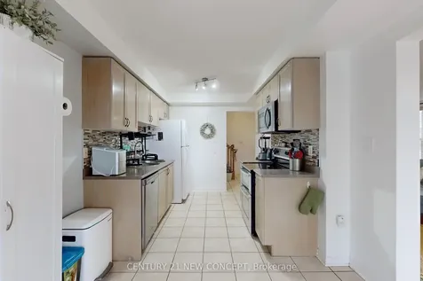 2 Crittenden Drive Georgina ON L4P 4E7