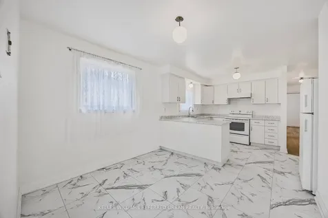 109 Maplegrove Avenue Bradford West Gwillimbury ON L3Z 1R9