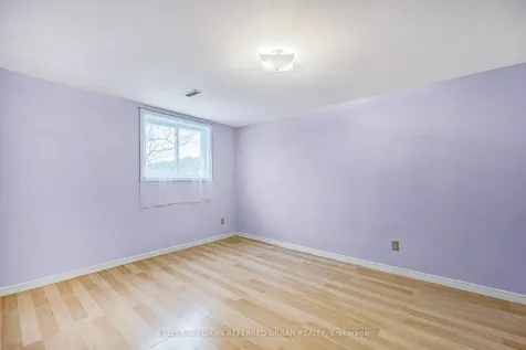 109 Maplegrove Avenue Bradford West Gwillimbury ON L3Z 1R9