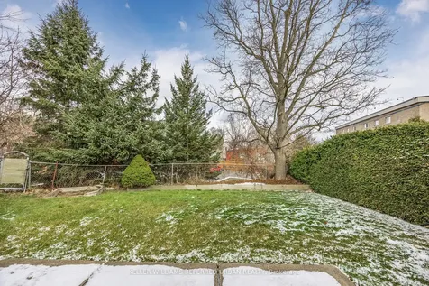 109 Maplegrove Avenue Bradford West Gwillimbury ON L3Z 1R9