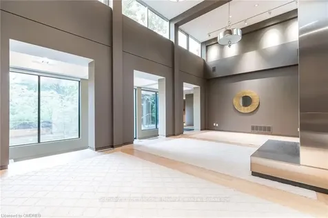 112 Westwood Lane Richmond Hill ON L4C 6Y3