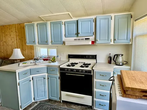 285 Crydermans Side Road Georgina ON L0E 1A0