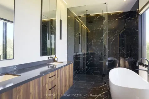 145 Andrews Drive Bradford West Gwillimbury ON L0G 1B0