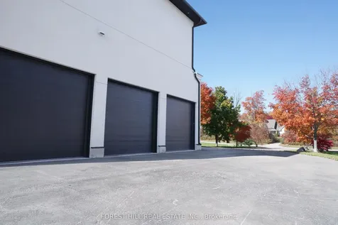 145 Andrews Drive Bradford West Gwillimbury ON L0G 1B0