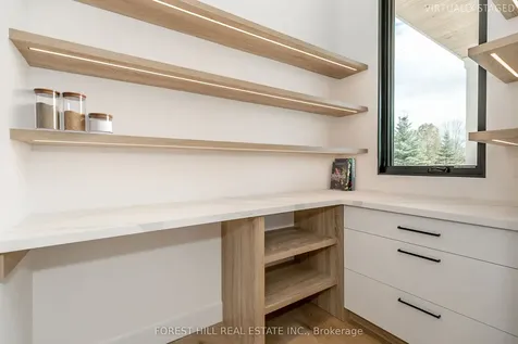 145 Andrews Drive Bradford West Gwillimbury ON L0G 1B0