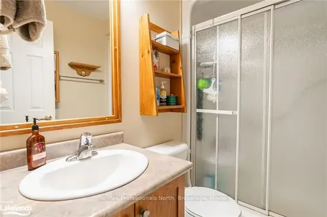 17 Meadows End Crescent Uxbridge ON L9P 0A5