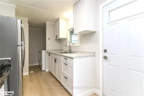 46 Hawthorne Drive Innisfil ON L9S 1N9