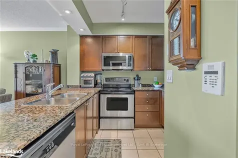 100 Promenade Circle Vaughan ON L4J 7W7