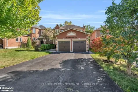 748 College Manor Drive Newmarket ON L3Y 8G6