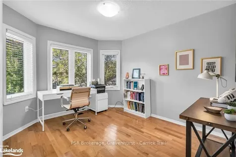 748 College Manor Drive Newmarket ON L3Y 8G6