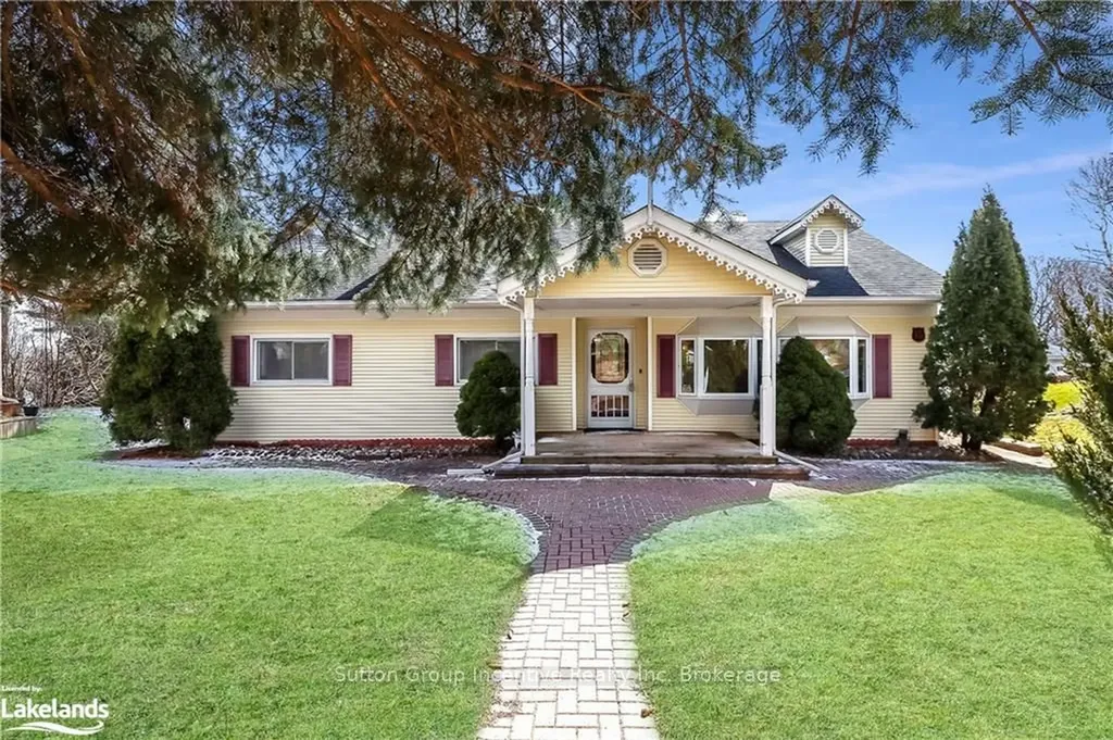 15 Hawthorne Drive Innisfil ON L9S 1P7
