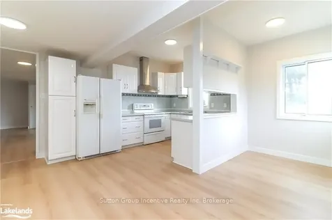 15 Hawthorne Drive Innisfil ON L9S 1P7