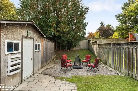 712 Elgin Street Newmarket ON L3Y 3B6