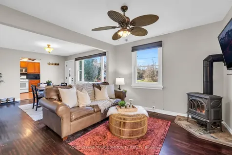 33 Sunnidale Boulevard Georgina ON L0E 1L0