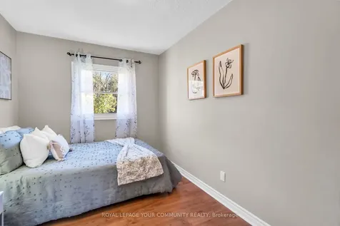 33 Sunnidale Boulevard Georgina ON L0E 1L0