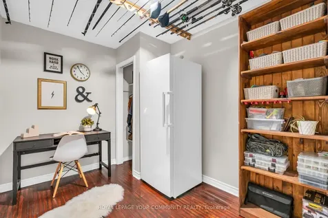 33 Sunnidale Boulevard Georgina ON L0E 1L0