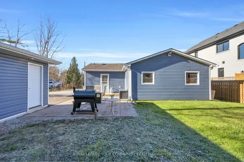 33 Sunnidale Boulevard Georgina ON L0E 1L0