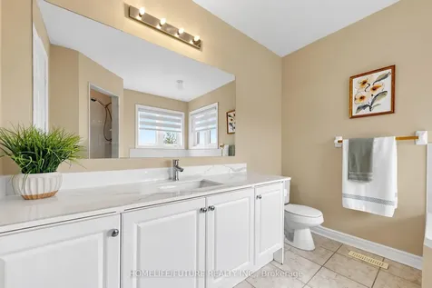 65 Maple Ridge Crescent Markham ON L6E 1V2
