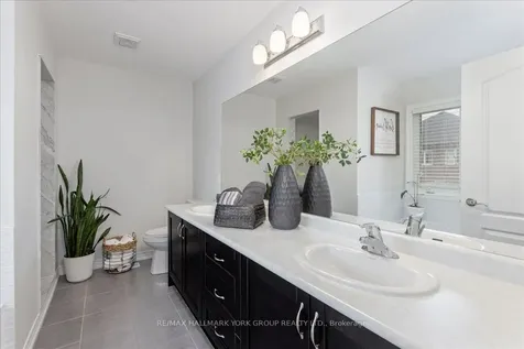39 Prosser Crescent Georgina ON L0E 1R0