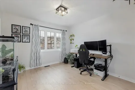 39 Prosser Crescent Georgina ON L0E 1R0