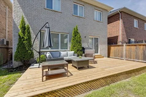 39 Prosser Crescent Georgina ON L0E 1R0
