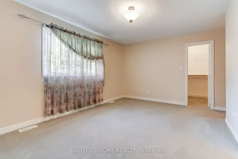 50 Dovedale Drive Georgina ON L4P 4C7