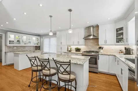 330 Bristol Road Newmarket ON L3Y 7Z9