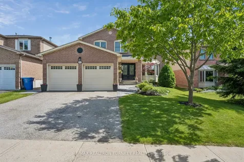 330 Bristol Road Newmarket ON L3Y 7Z9