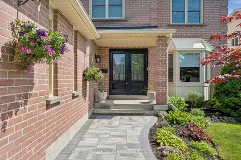 330 Bristol Road Newmarket ON L3Y 7Z9