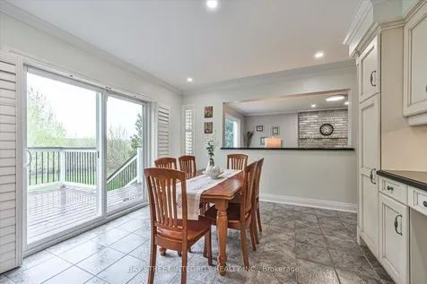 535 Malvern Crescent Newmarket ON L3Y 7L7