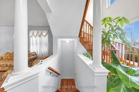 59 Boswell Road Markham ON L6B 0G3