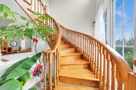 59 Boswell Road Markham ON L6B 0G3