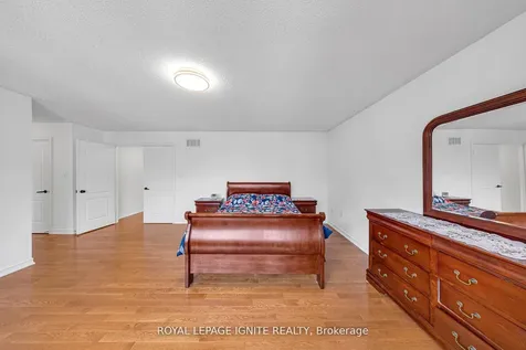 59 Boswell Road Markham ON L6B 0G3