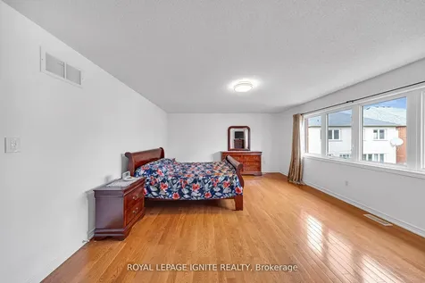 59 Boswell Road Markham ON L6B 0G3