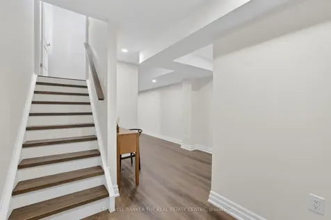 721 Dillman Avenue Newmarket ON L3X 0J8