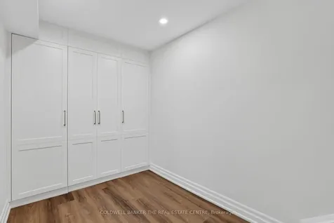 721 Dillman Avenue Newmarket ON L3X 0J8