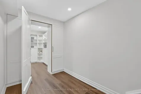 721 Dillman Avenue Newmarket ON L3X 0J8