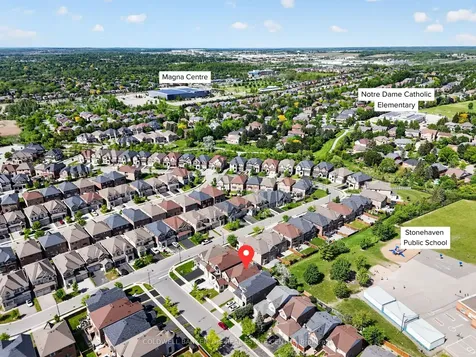 721 Dillman Avenue Newmarket ON L3X 0J8