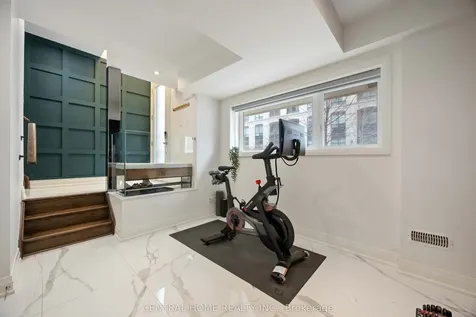 20 William Saville Street Markham ON L3R 9S3