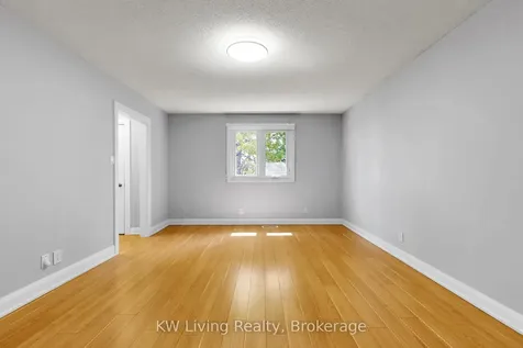 37 Magani Avenue Bradford West Gwillimbury ON L3Z 2S5
