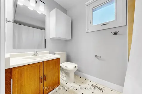 37 Magani Avenue Bradford West Gwillimbury ON L3Z 2S5