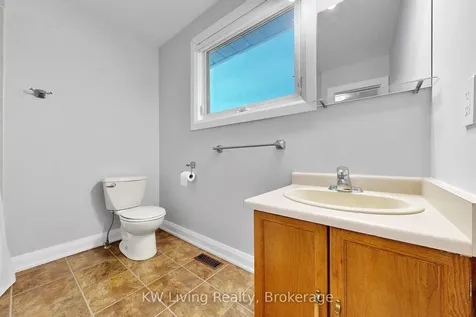 37 Magani Avenue Bradford West Gwillimbury ON L3Z 2S5