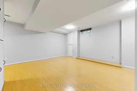 37 Magani Avenue Bradford West Gwillimbury ON L3Z 2S5