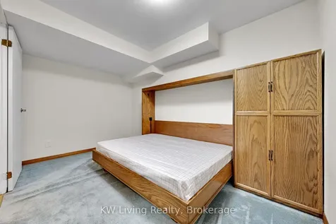 37 Magani Avenue Bradford West Gwillimbury ON L3Z 2S5