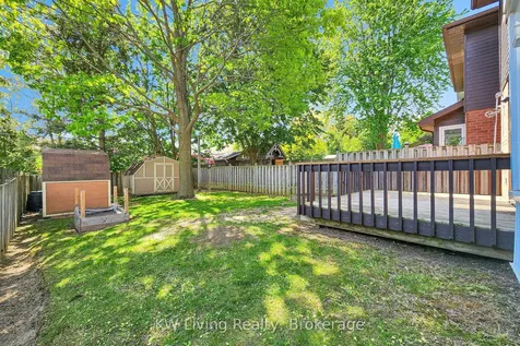 37 Magani Avenue Bradford West Gwillimbury ON L3Z 2S5