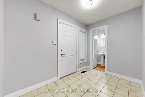 37 Magani Avenue Bradford West Gwillimbury ON L3Z 2S5