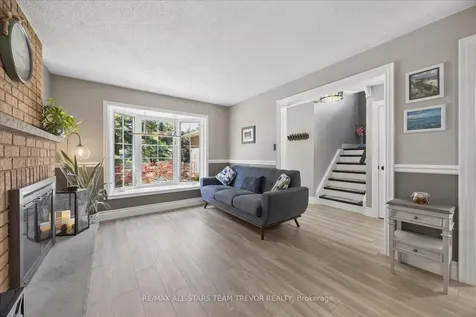 199 Carrick Avenue Georgina ON L4P 3N7
