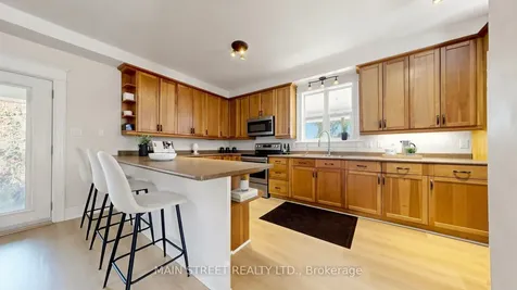10292 Ravenshoe Road Georgina ON L0C 1L0