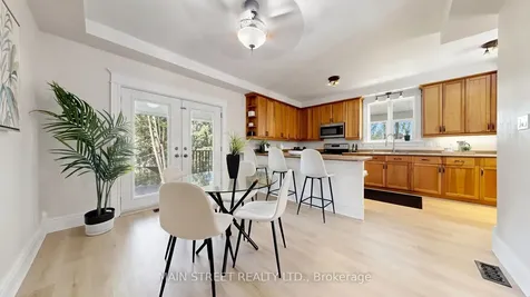 10292 Ravenshoe Road Georgina ON L0C 1L0